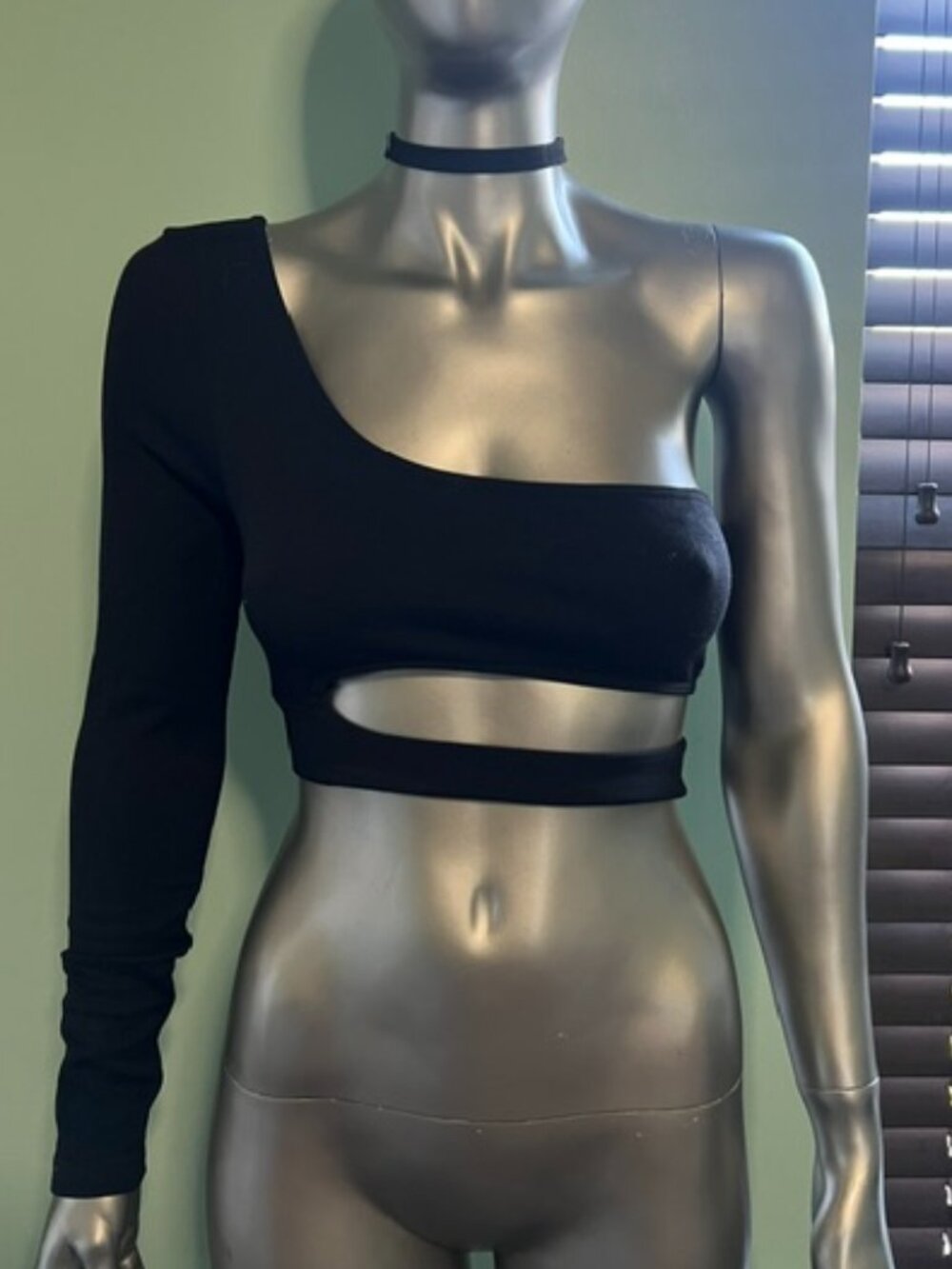 One Shoulder Cut Out Top